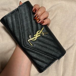 Large YSL Grain de Poudre leather wallet